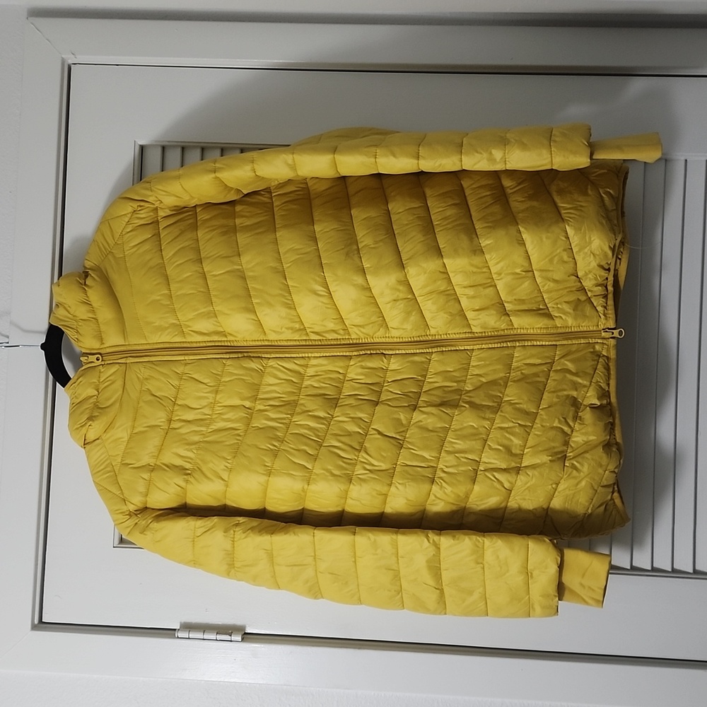 Aerie Yellow Puffer Jacket
